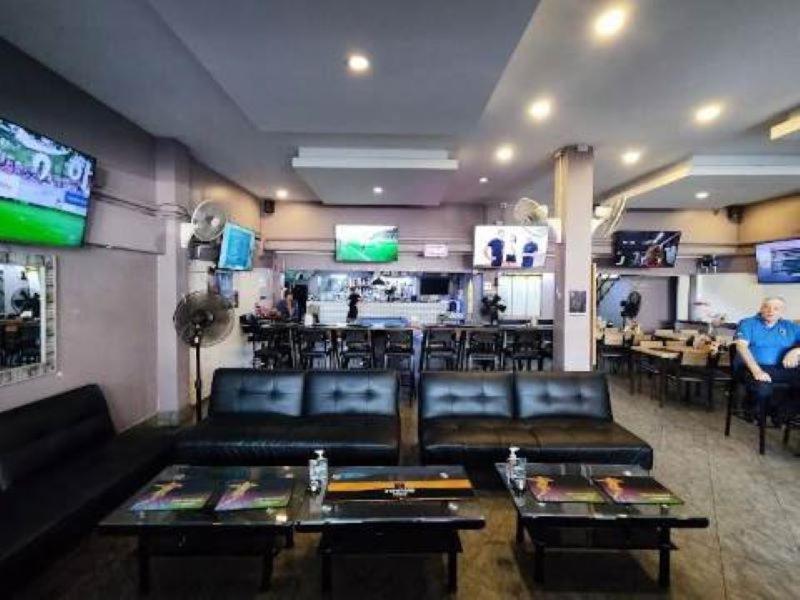 The Sports Lounge Hotel Pattaya Exterior photo